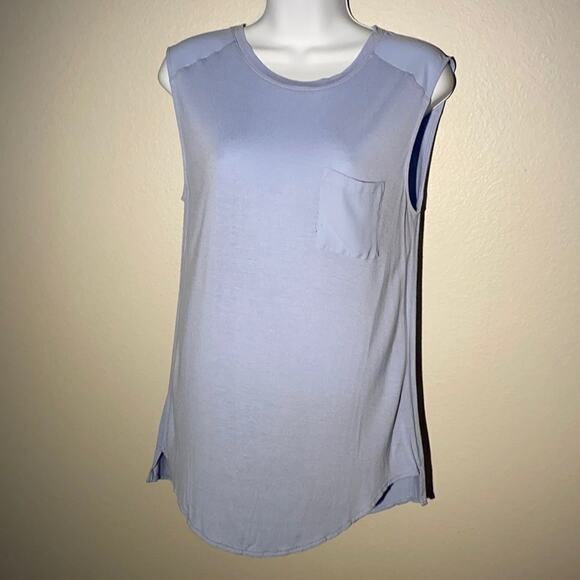 Loft baby blue sleeveless tee with one chest pocket Size Medium - Picture 1 of 10